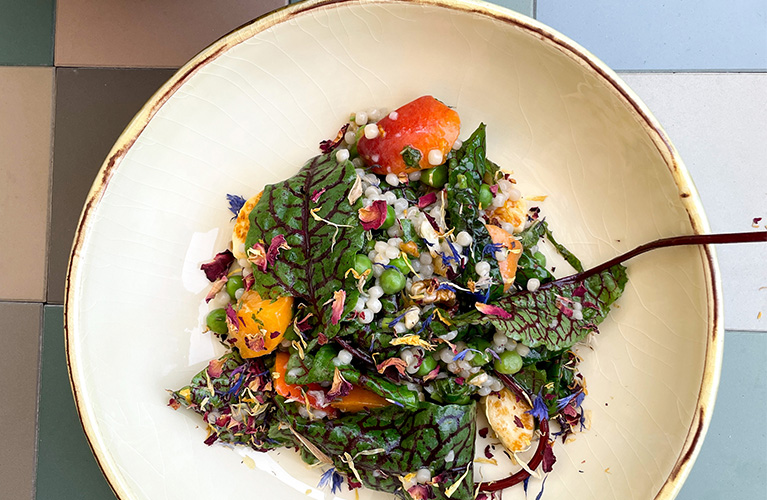 Gerstensalat mit Aprikosen